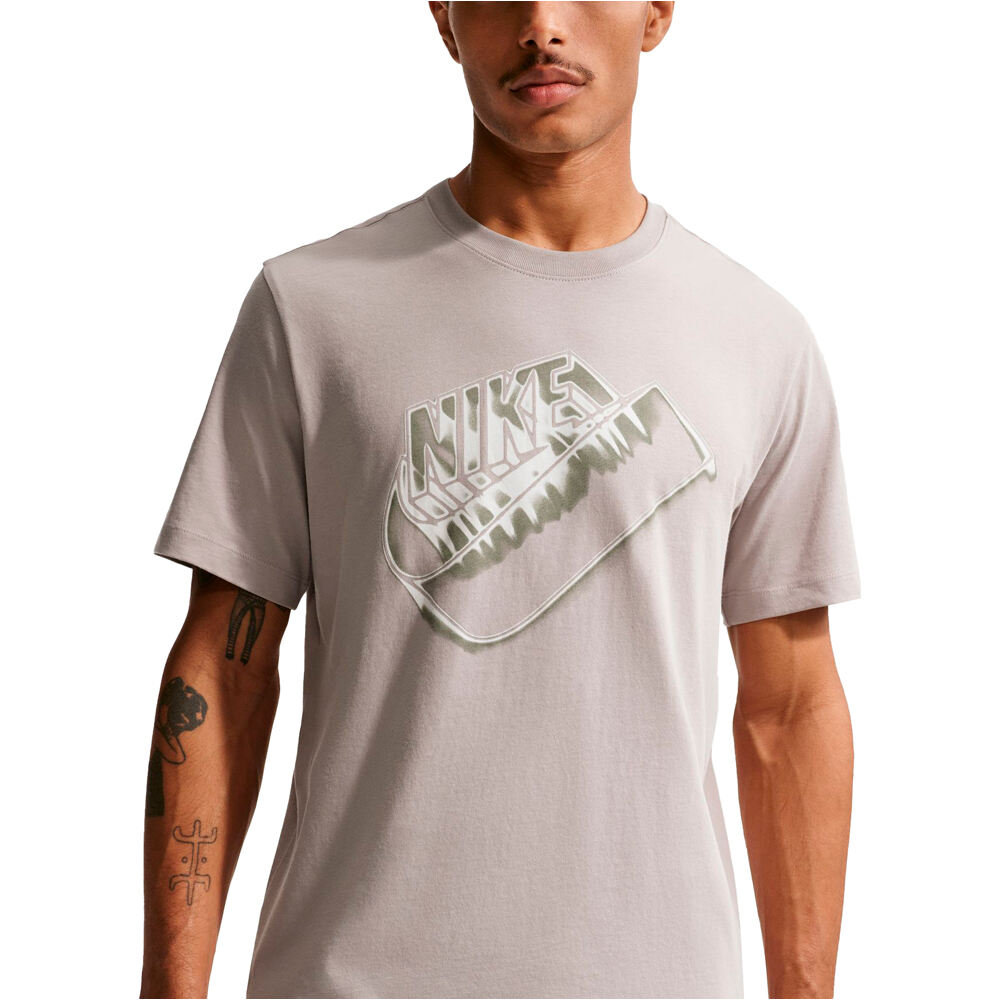 Nike camiseta manga corta hombre U NSW TEE STD BLUR FUTURA vista detalle
