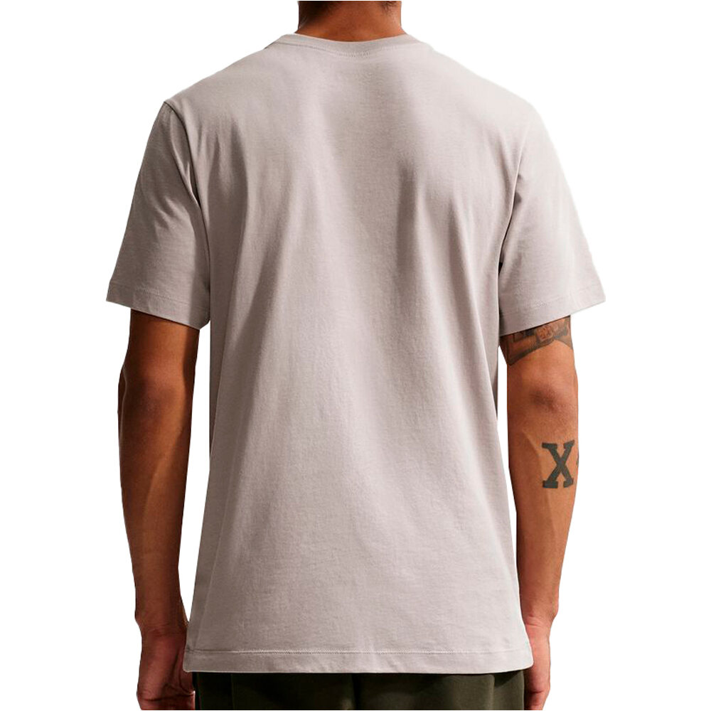 Nike camiseta manga corta hombre U NSW TEE STD BLUR FUTURA vista trasera