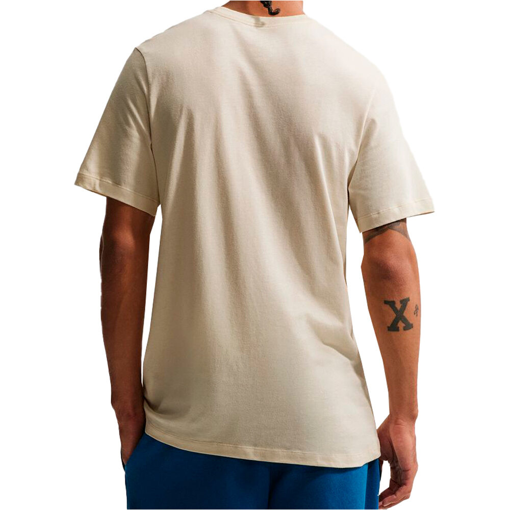 Nike camiseta manga corta hombre U NSW TEE STD CELEBRATE BRND vista trasera