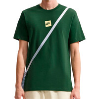 Nike camiseta manga corta hombre U NSW TEE STD CLUB FTRA BOX vista frontal