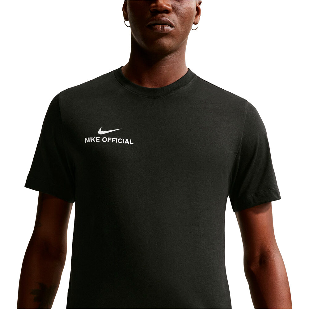 Nike camiseta manga corta hombre U NSW TEE STD NIKE OFFICIAL vista detalle