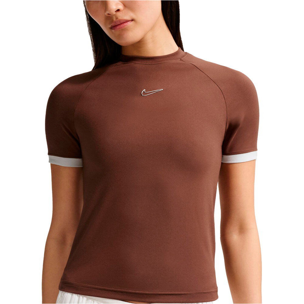 Nike camiseta manga corta mujer W NK SS FITTED TOP GLS vista detalle