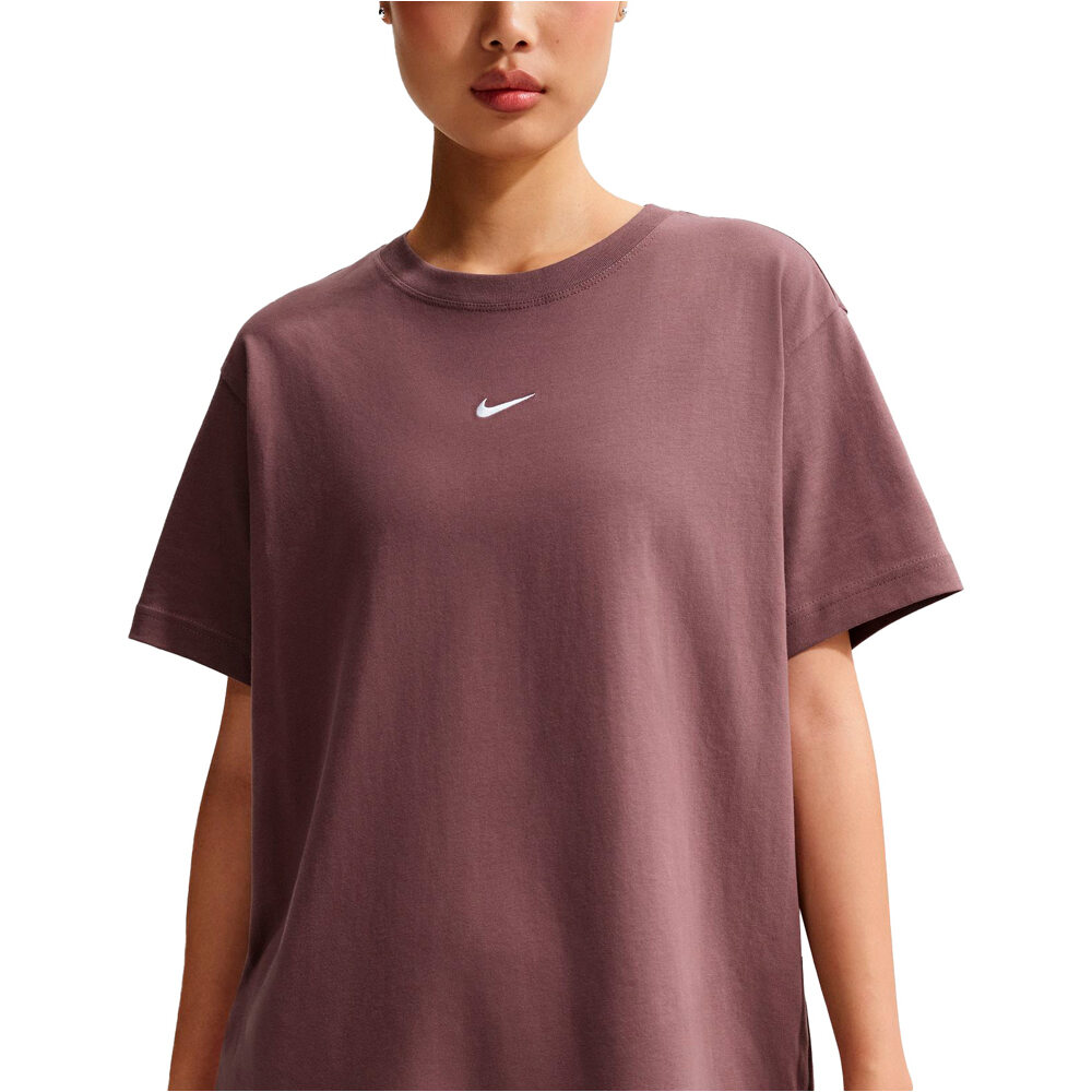 Nike camiseta manga corta mujer W NSW CLASSIC SS TEE vista detalle