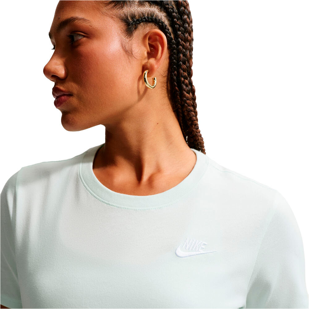 Nike camiseta manga corta mujer W NSW CLUB SS TEE 04