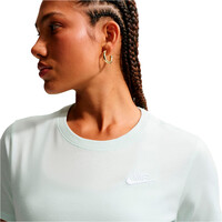 Nike camiseta manga corta mujer W NSW CLUB SS TEE 04