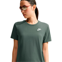 Nike camiseta manga corta mujer W NSW CLUB SS TEE vista detalle