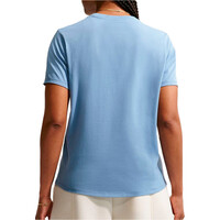 Nike camiseta manga corta mujer W NSW CLUB SS TEE vista trasera