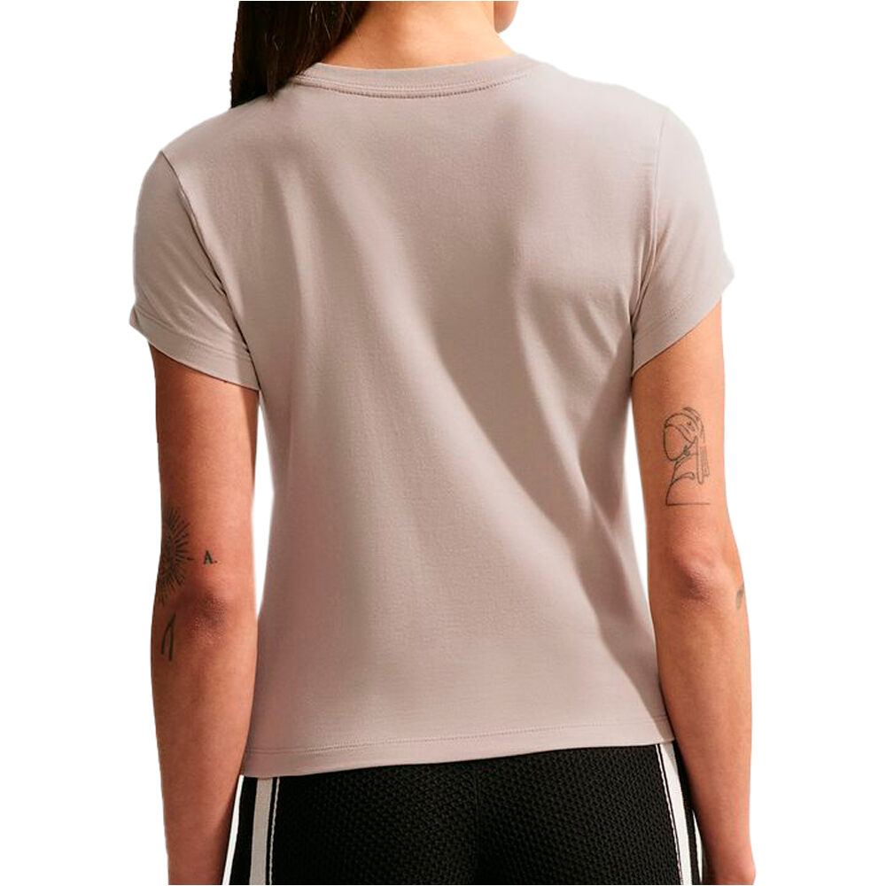 Nike camiseta manga corta mujer W NSW NK CHLL KNT MD CRP vista trasera