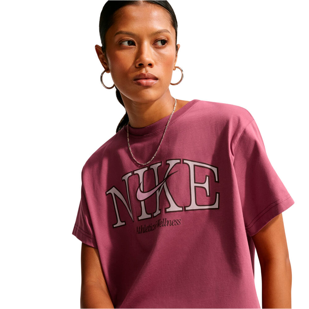 Nike camiseta manga corta mujer W NSW NK CLSC BF TEE NK CC vista detalle