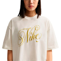 Nike camiseta manga corta mujer W NSW SS TEE BOXY SCRIPT 03