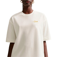 Nike camiseta manga corta mujer W NSW SS TEE OS JDI SCRIPT vista detalle