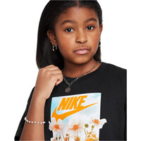 Nike camiseta manga corta niña G NSW PHOTO TEE vista detalle