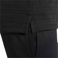 Nike camiseta manga corta niño B NK DF SS MILER TOP 04