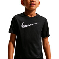 Nike camiseta manga corta niño B NK DF TRPHY23 SS TOP HBR vista detalle