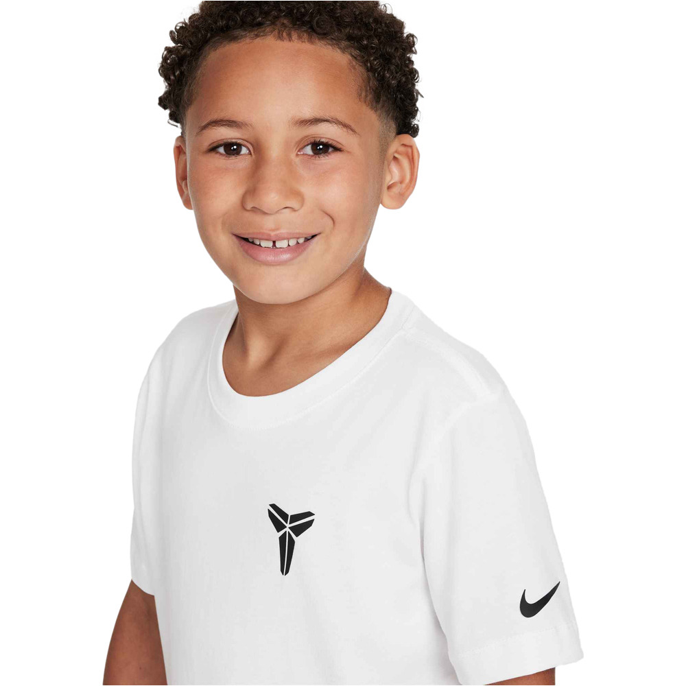 Nike camiseta manga corta niño K NK TEE KOBE vista detalle
