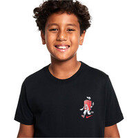 Nike camiseta manga corta niño K NSW TEE BOXY 1 JDI MUSIC vista detalle
