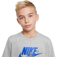 Nike camiseta manga corta niño K NSW TEE BOXY 2 vista detalle