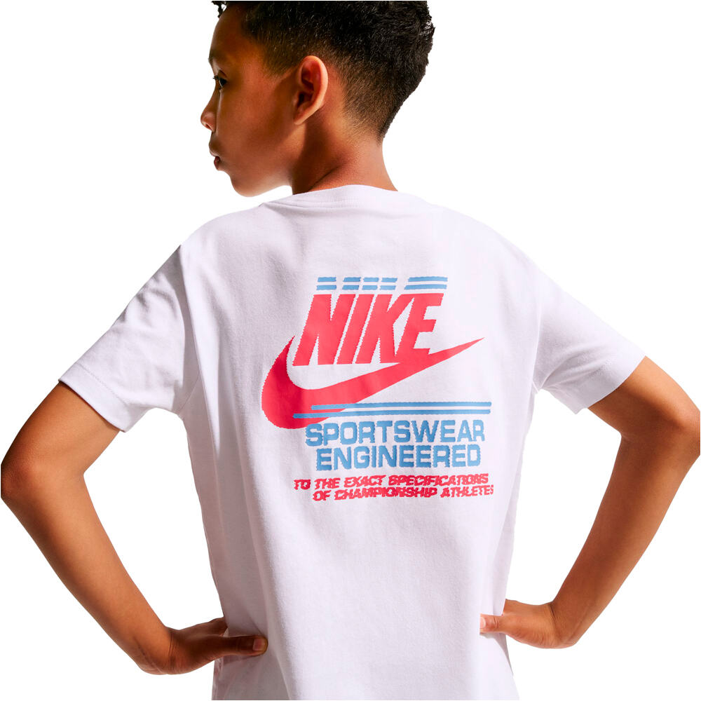 Nike camiseta manga corta niño K NSW TEE BREAD vista detalle