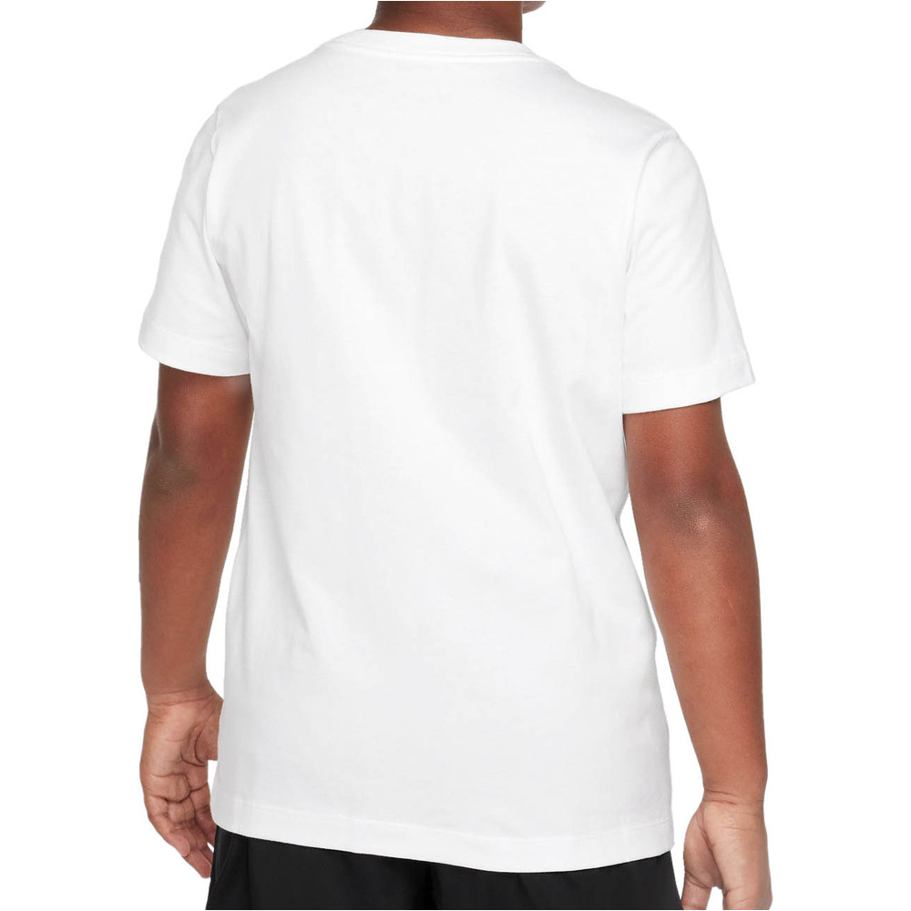 Nike camiseta manga corta niño K NSW TEE LOGOS vista trasera