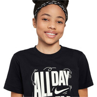 Nike camiseta manga corta niño K NSW TEE MULTI SPORT vista detalle
