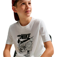 Nike camiseta manga corta niño K NSW TEE SOLE FOOD 04