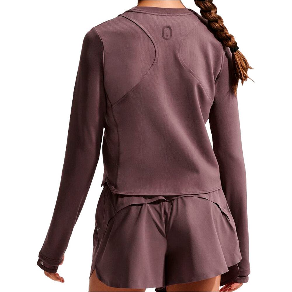 Nike camiseta manga larga niña G NK MAVN DF RIBBED LS TOP vista trasera