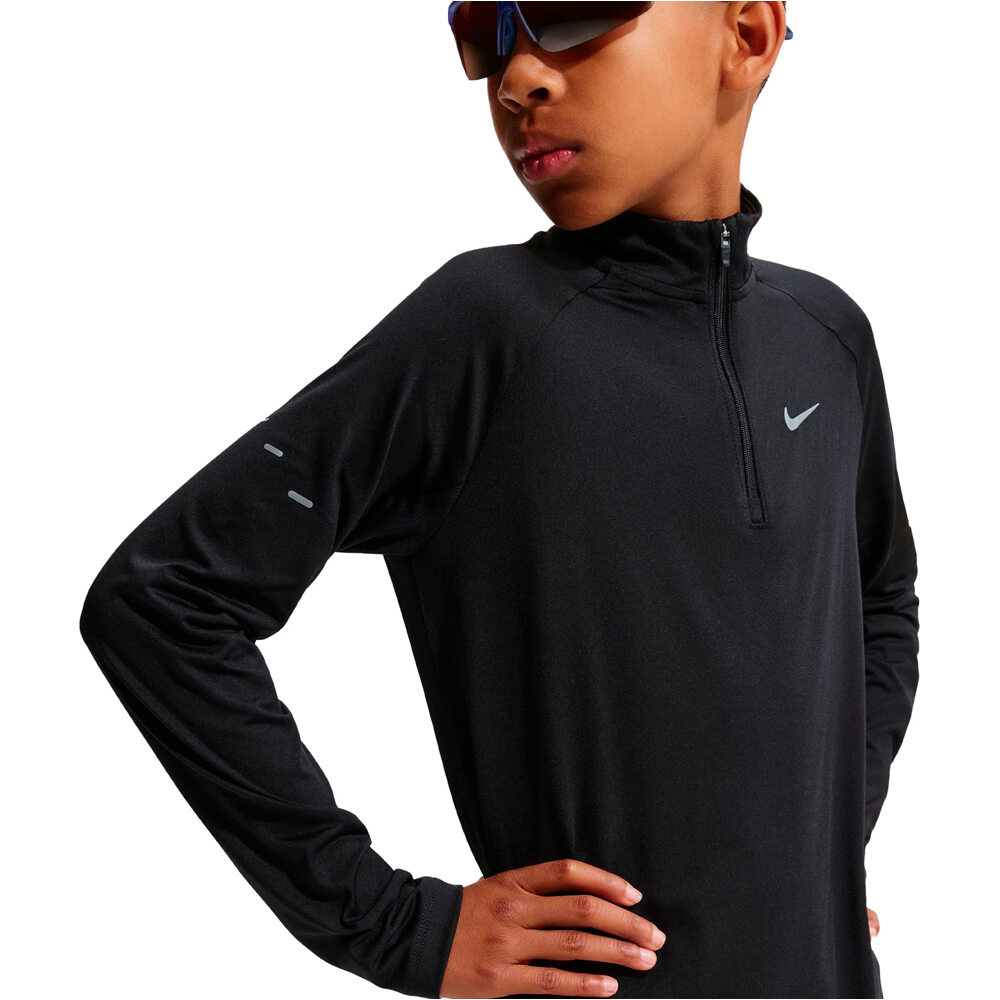 Nike camiseta manga larga niño K NK DF STRIDE HZ vista detalle