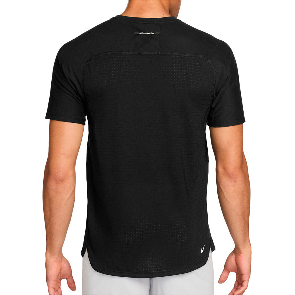 Nike camiseta técnica manga corta hombre M ACG DFADV SOLAR CHASE SS vista trasera