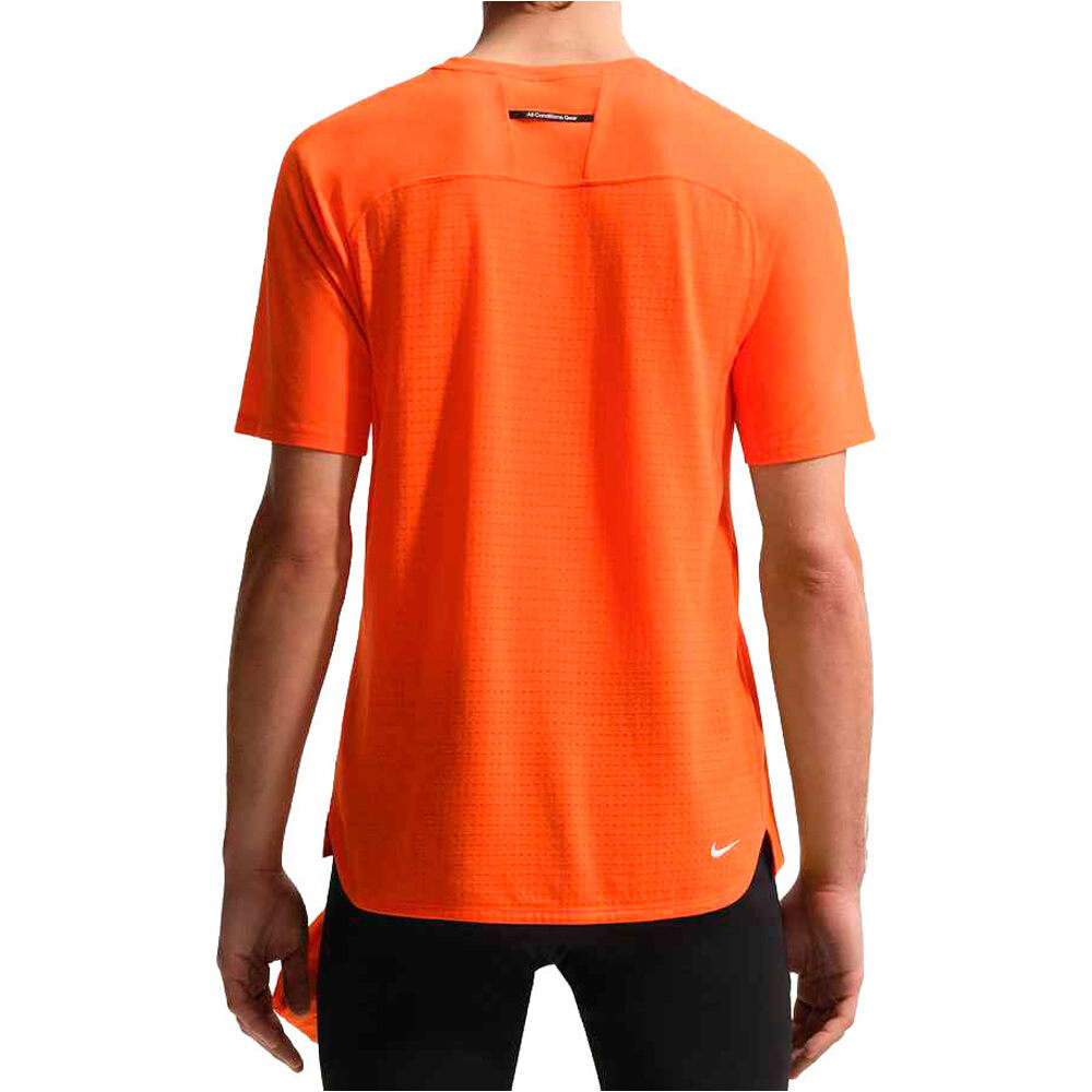 Nike camiseta técnica manga corta hombre M ACG DFADV SOLAR CHASE SS vista trasera