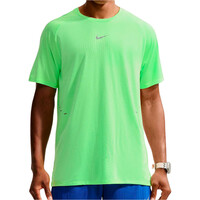 Nike camiseta técnica manga corta hombre M NK AF STRIDE SS TOP vista frontal
