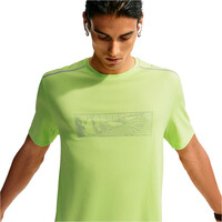 Nike camiseta técnica manga corta hombre M NK DF MILER WNT SS TOP vista detalle