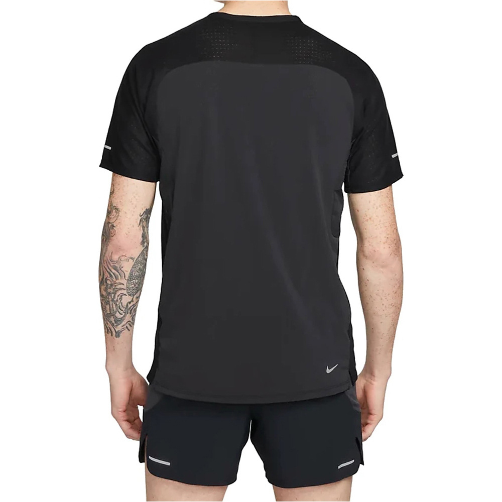 Nike camiseta técnica manga corta hombre M NK DF SOLAR CHASE SS TOP vista trasera