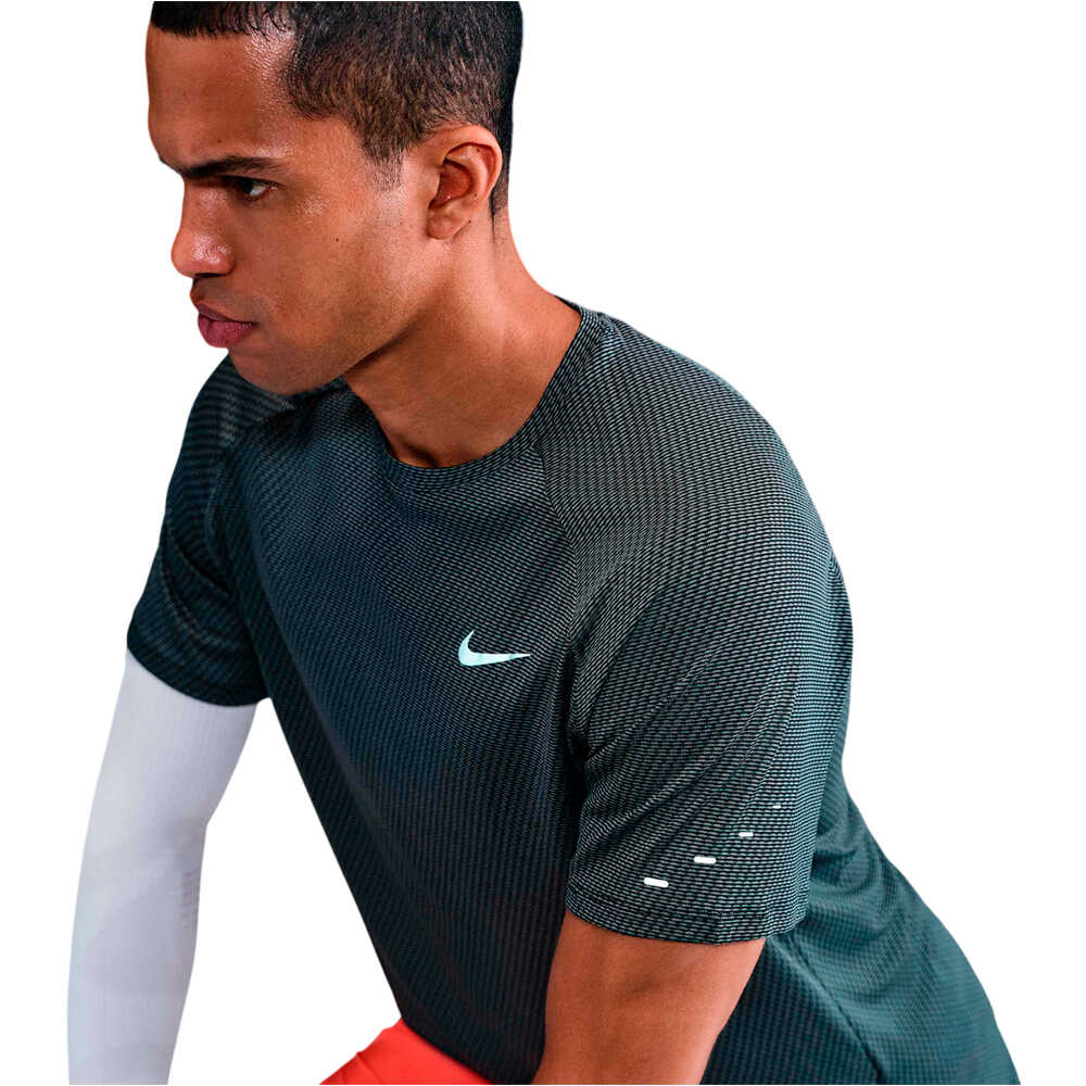 Nike camiseta técnica manga corta hombre M NK DF STRIDE JACQUARD SS vista detalle