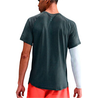 Nike camiseta técnica manga corta hombre M NK DF STRIDE JACQUARD SS vista trasera