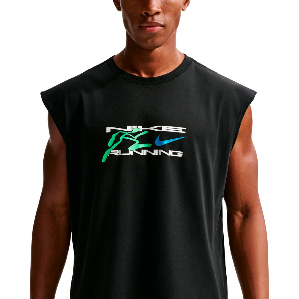 Nike camiseta técnica manga corta hombre M NK DF TEE SLVLS IYKYK LOOSE vista detalle