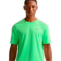 Nike camiseta técnica manga corta hombre M NK DF UV MILER SS vista detalle