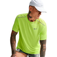 Nike camiseta técnica manga corta hombre M NK DF UV MILER SS vista detalle