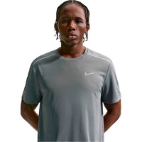 Nike camiseta técnica manga corta hombre M NK DF UV MILER SS vista detalle