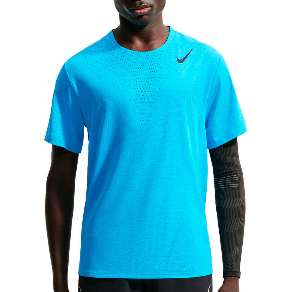Nike camiseta técnica manga corta hombre M NK DFADV AROSWFT SS TOP vista frontal