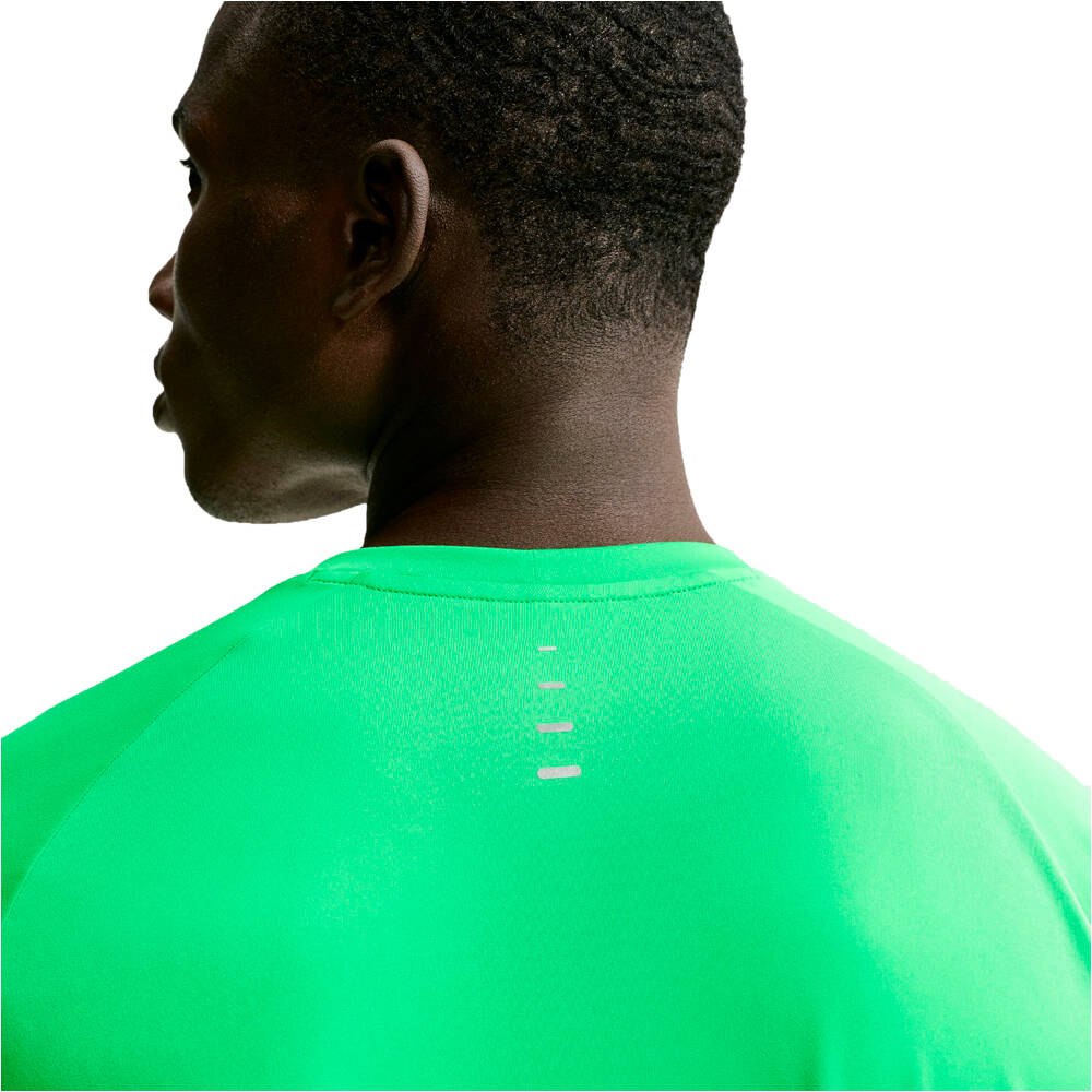 Nike camiseta técnica manga corta hombre M NK DFADV STRIDE SS TOP 03