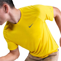 Nike camiseta técnica manga corta hombre M NK DFADV STRIDE SS TOP 04