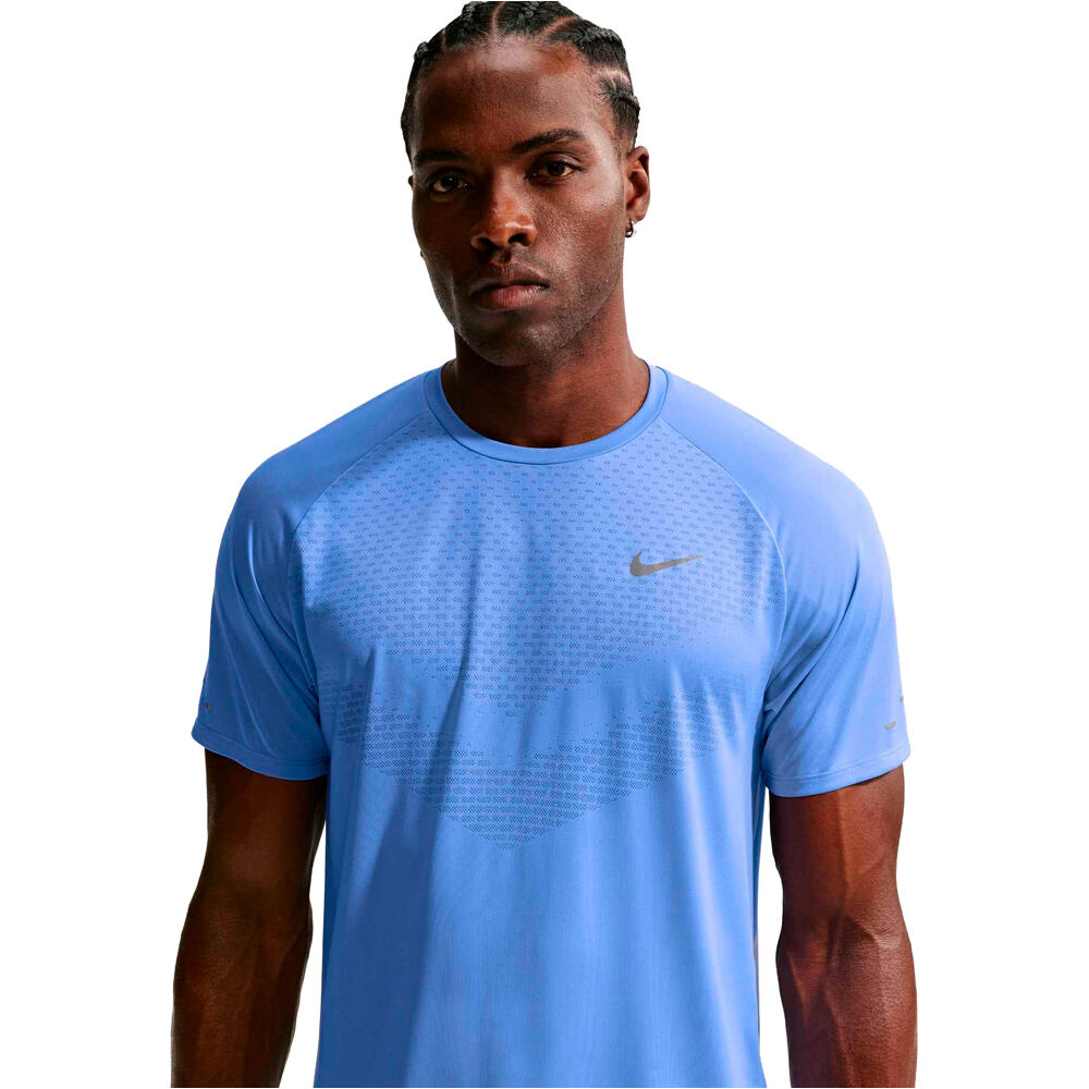 Nike camiseta técnica manga corta hombre M NK DFADV STRIDE SS TOP vista detalle