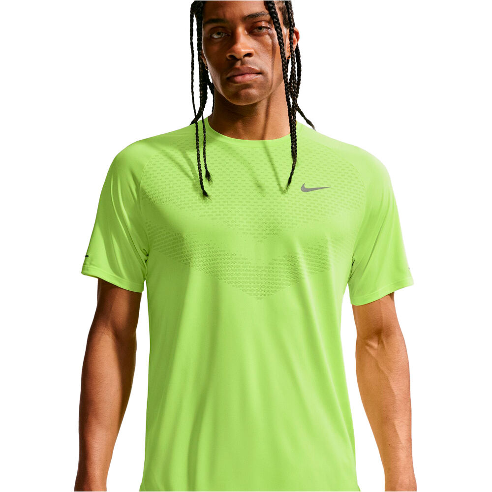 Nike camiseta técnica manga corta hombre M NK DFADV STRIDE SS TOP vista detalle