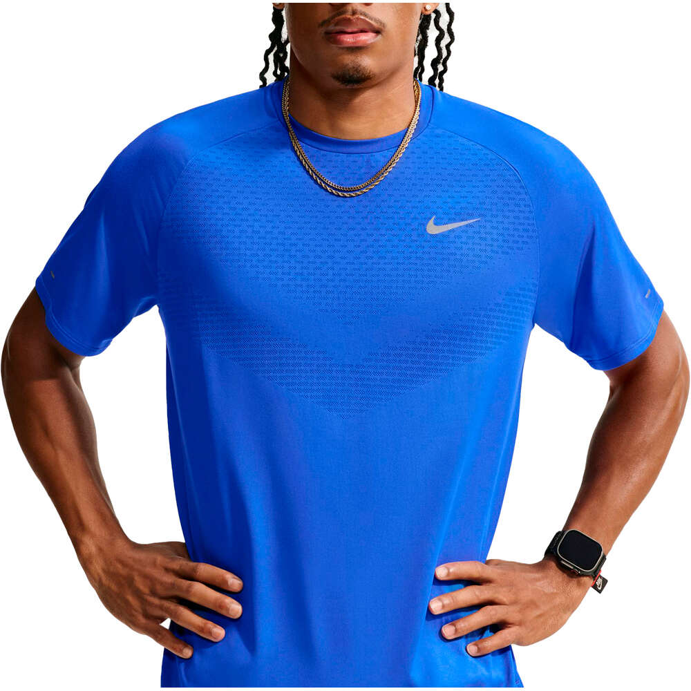 Nike camiseta técnica manga corta hombre M NK DFADV STRIDE SS TOP vista detalle