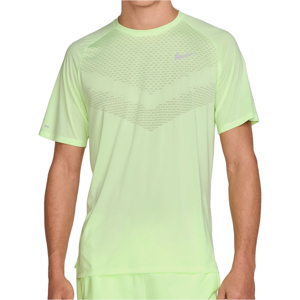 Nike camiseta técnica manga corta hombre M NK DFADV STRIDE SS TOP vista frontal
