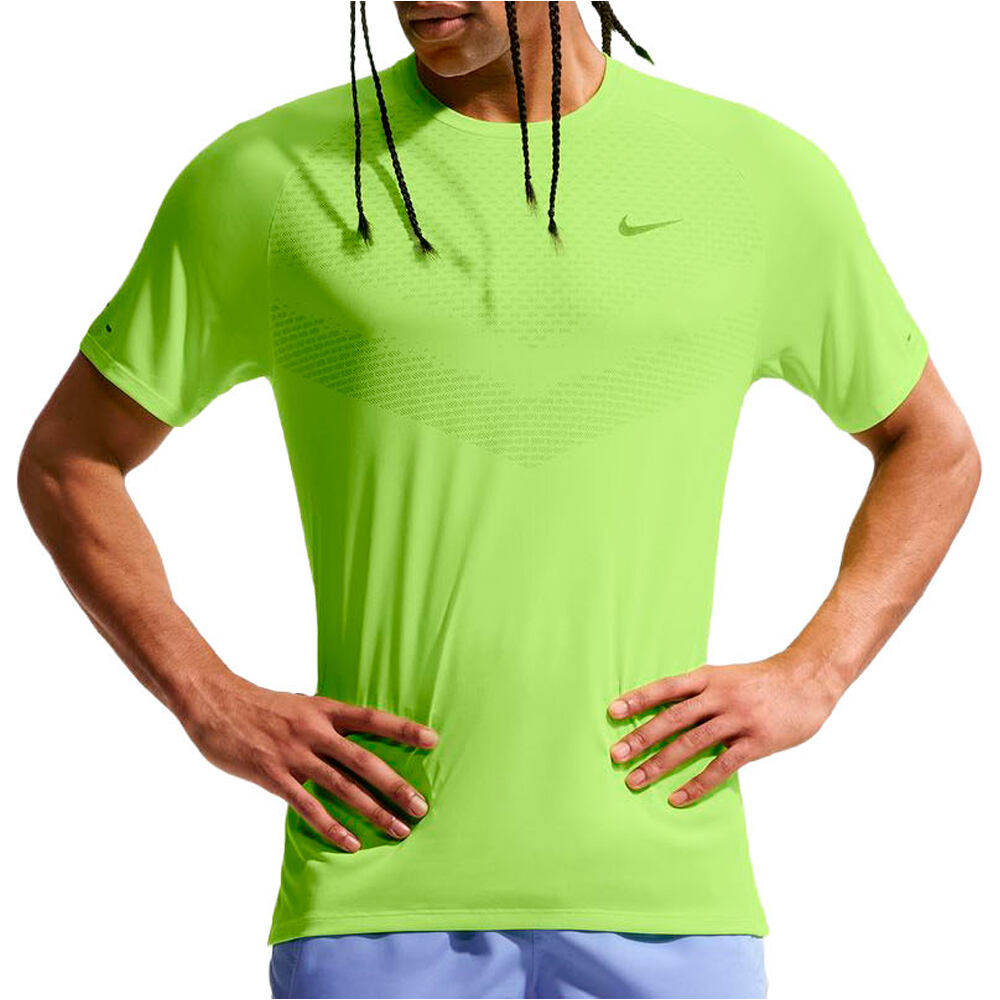 Nike camiseta técnica manga corta hombre M NK DFADV STRIDE SS TOP vista frontal