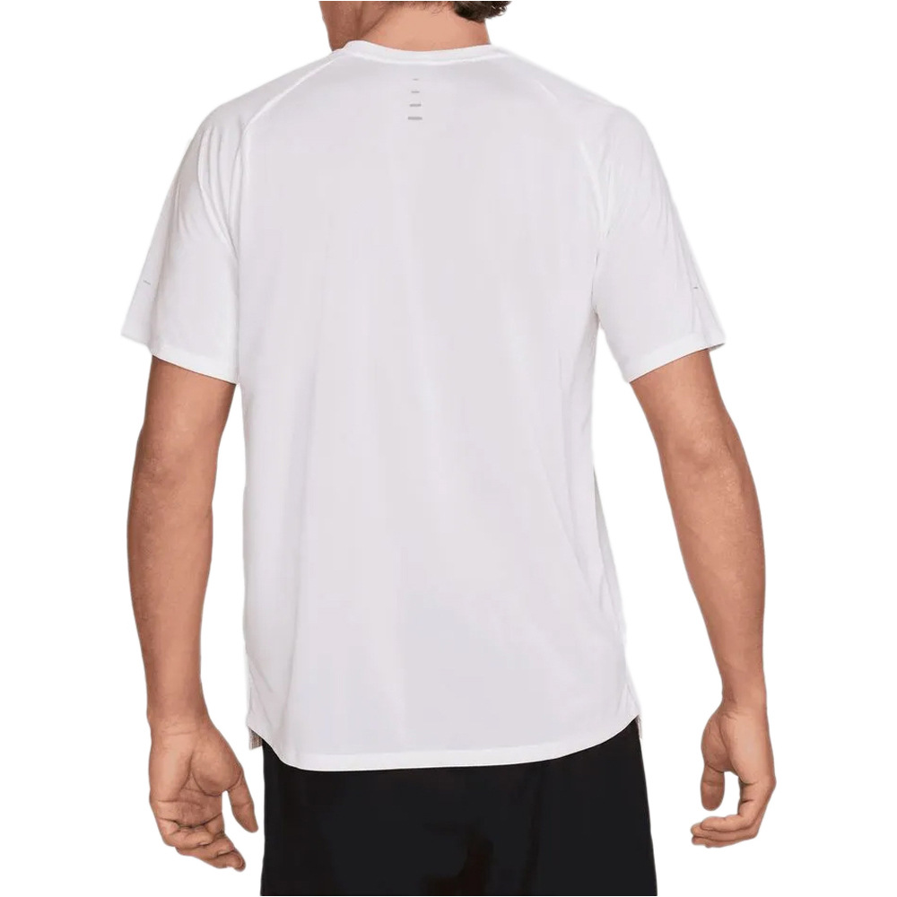 Nike camiseta técnica manga corta hombre M NK DFADV STRIDE SS TOP vista trasera