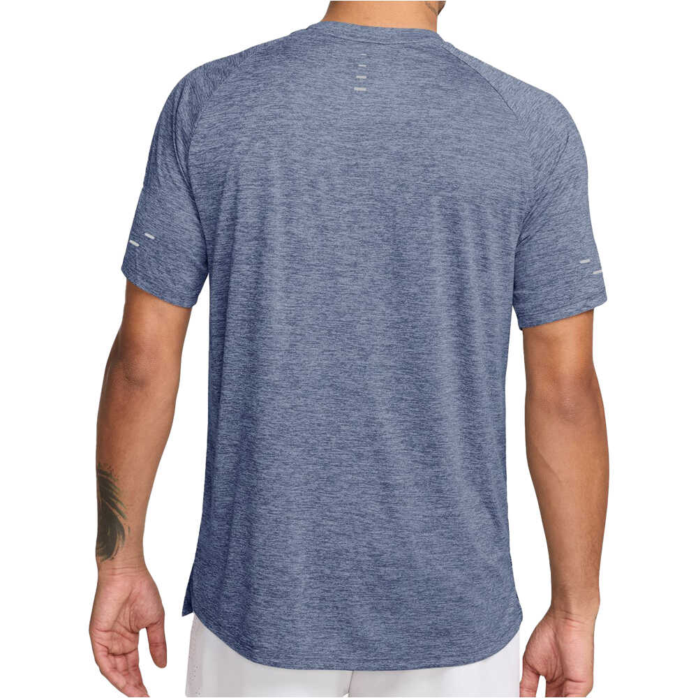 Nike camiseta técnica manga corta hombre M NK DFADV STRIDE SS TOP vista trasera