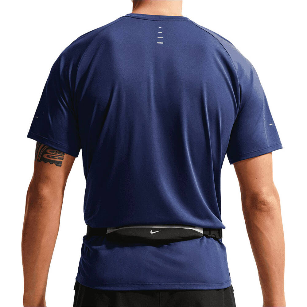 Nike camiseta técnica manga corta hombre M NK DFADV STRIDE SS TOP vista trasera