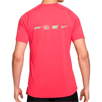 Nike camiseta técnica manga corta hombre M NK DFADV STRIDE UNSTP SS TOP vista trasera